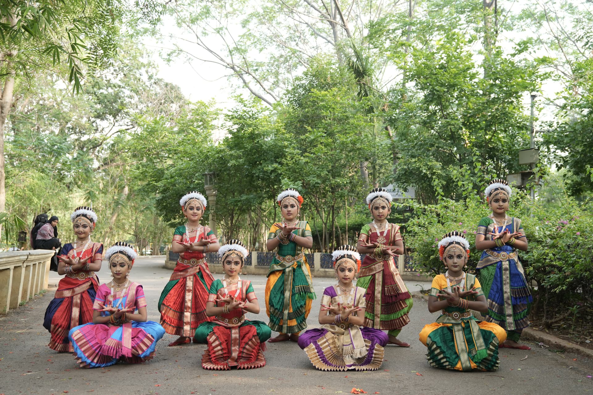 Kuchipudi performance photo 1 by Natyamayusri Dance Academy students